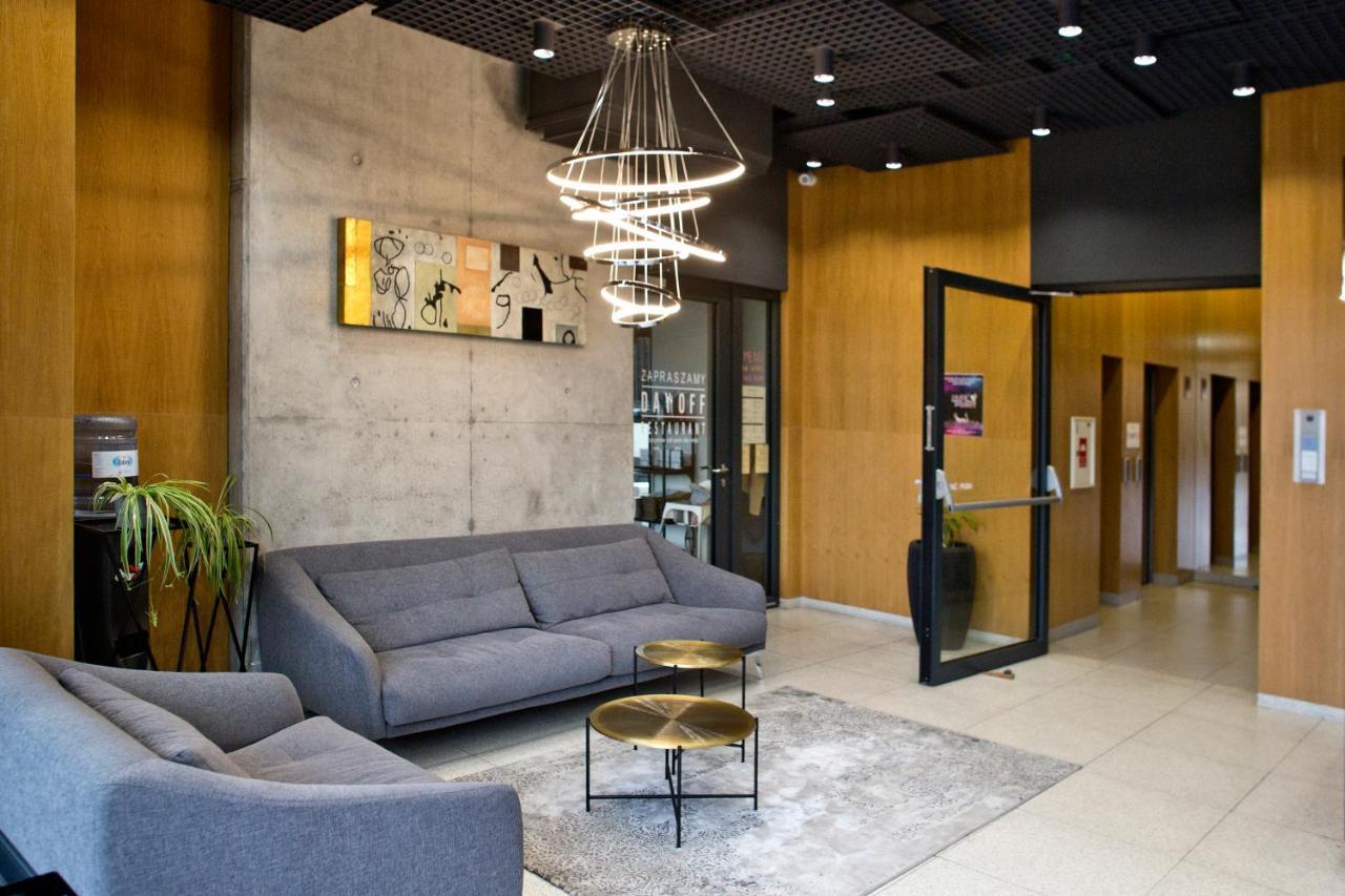 Wolska Serviced Apartments Varsavia Esterno foto
