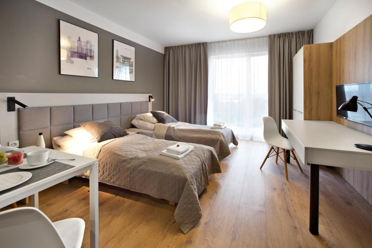Wolska Serviced Apartments Varsavia Esterno foto