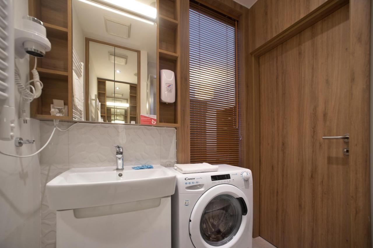 Wolska Serviced Apartments Varsavia Esterno foto